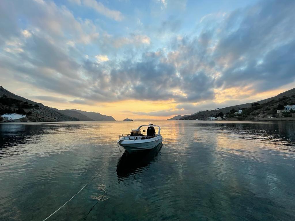 Symi . Villa Calme المظهر الخارجي الصورة
